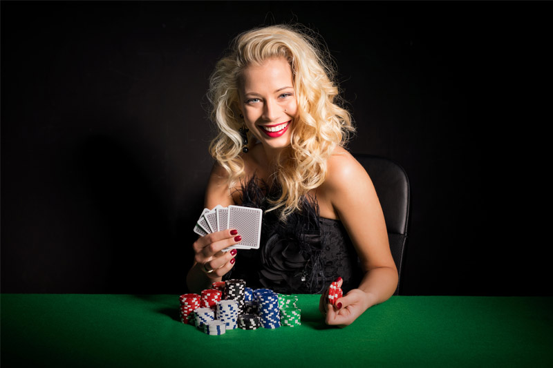 Women in casinos: key features